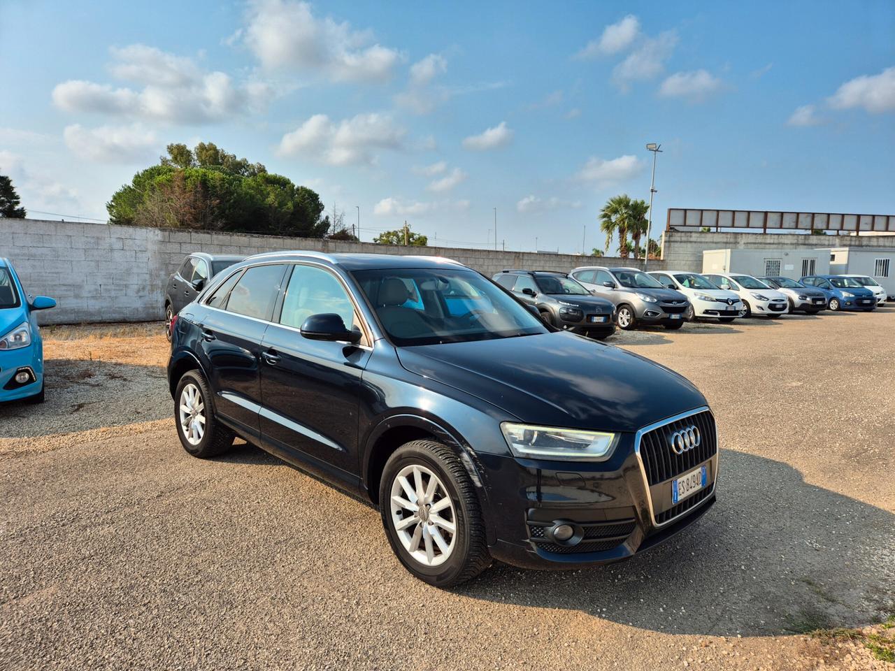 Audi Q3 2.0 TDI 140CV GARANZIA 12 MESI