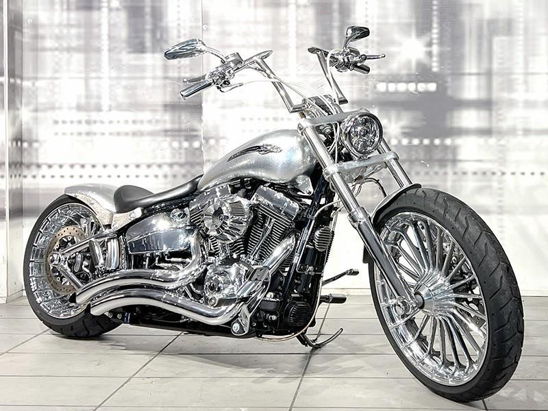 Harley Davidson 1690 Breakout FXSB