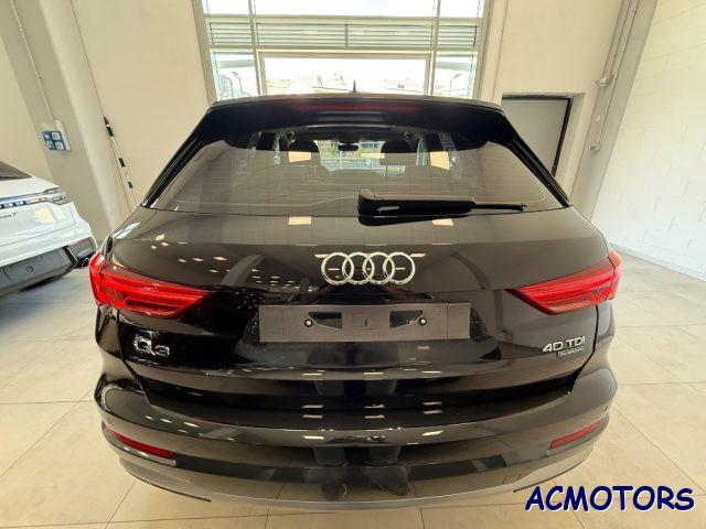 AUDI Q3 40 TDI quattro S tronic Business Advanced