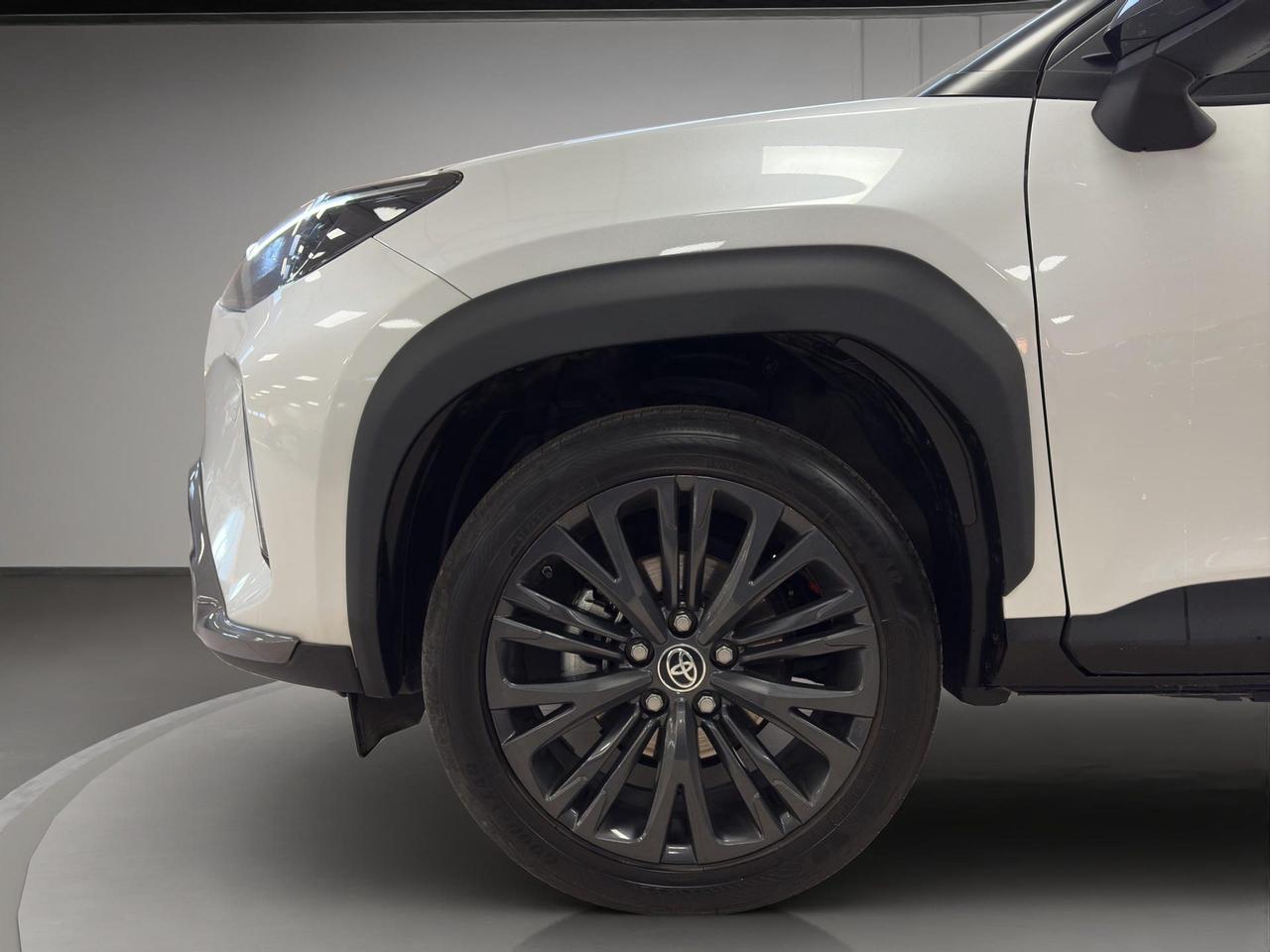 Toyota Yaris Cross 1.5h Adventure fwd 116cv e-cvt