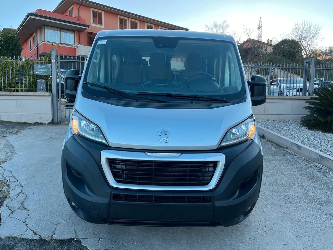 Peugeot Boxer 2.2 140cv 9 Posti