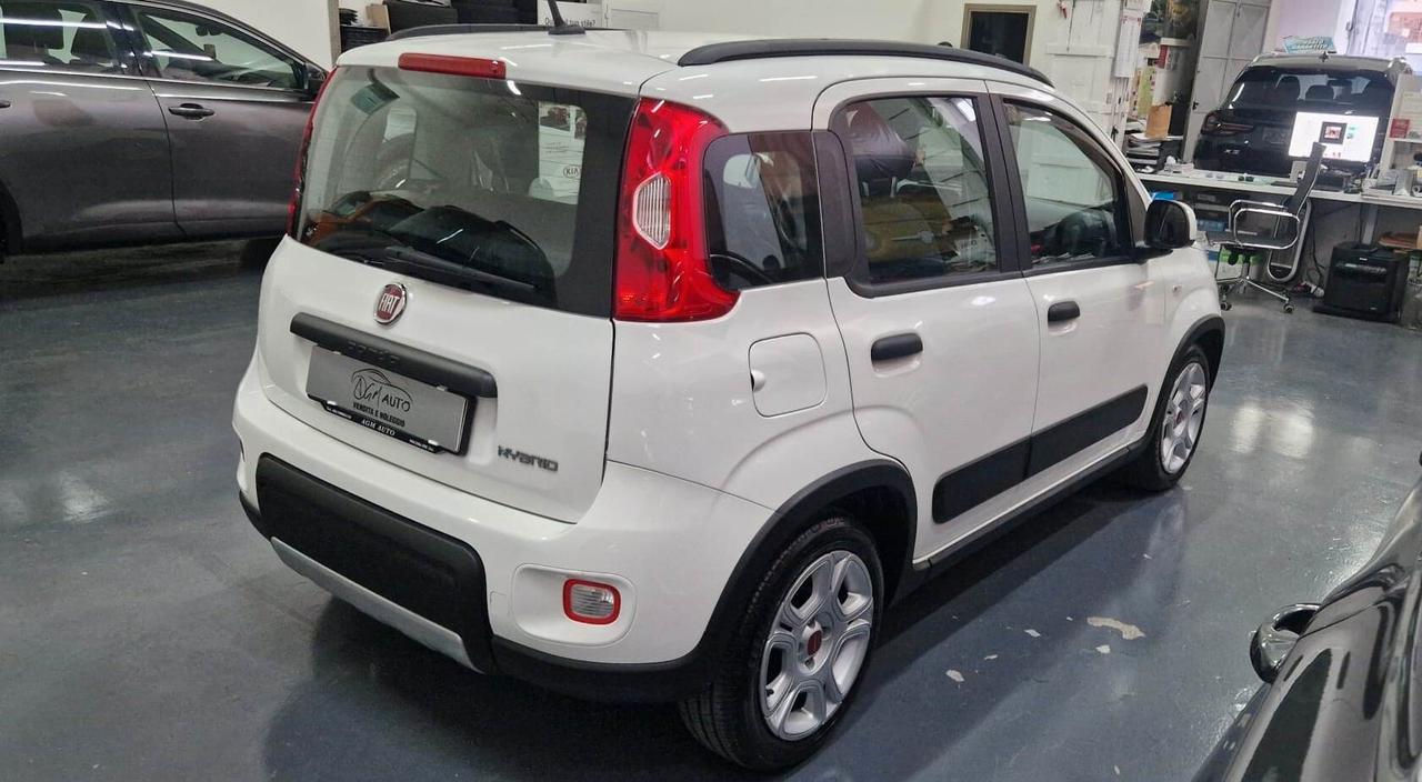Fiat Panda 1.0 FireFly S&S Hybrid City Cross