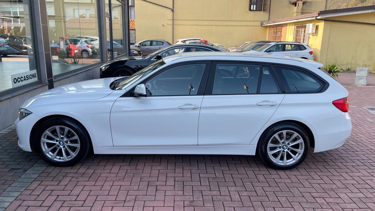 Bmw 118 118d 5p. Business