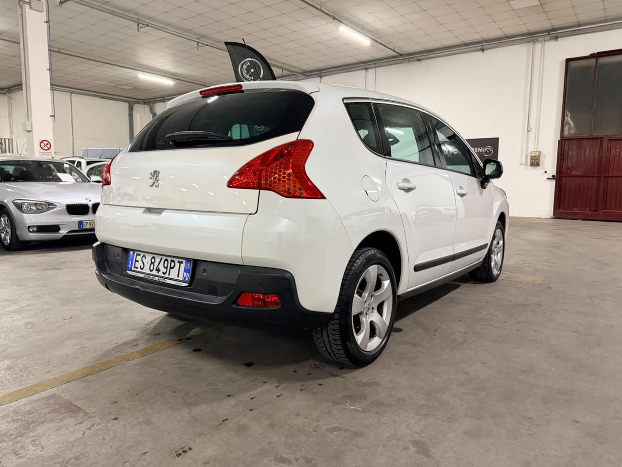 Peugeot 3008 1.6 HDi 115CV Active