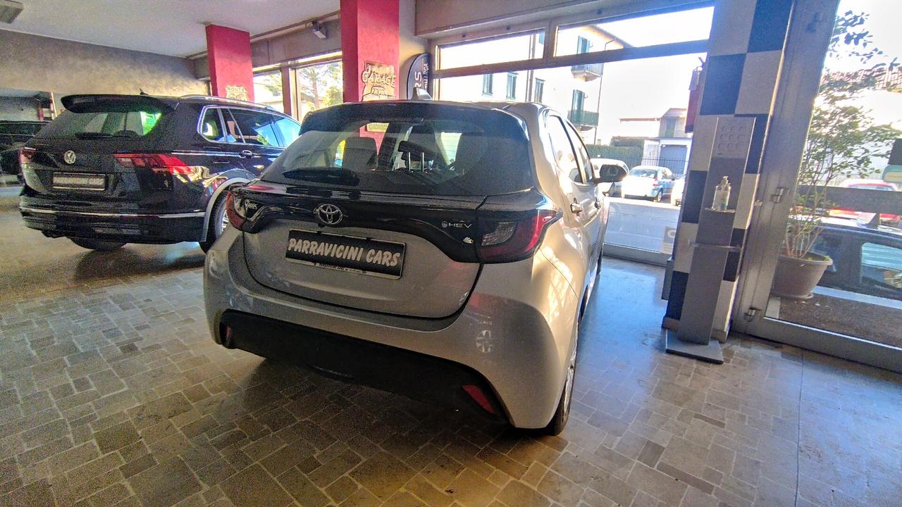 Toyota Yaris 1.5 Hybrid 5 porte Active