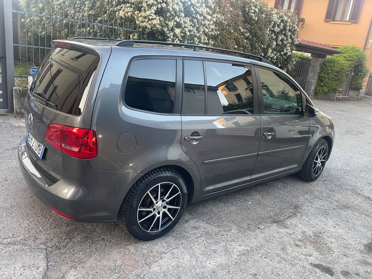 Volkswagen Touran 1.6 TDI DPF Comfortline BMT
