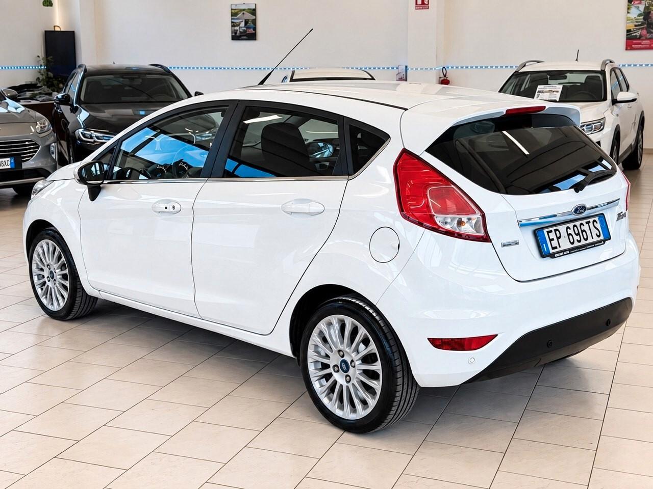 Ford Fiesta 1.0 80CV 5 porte Titanium