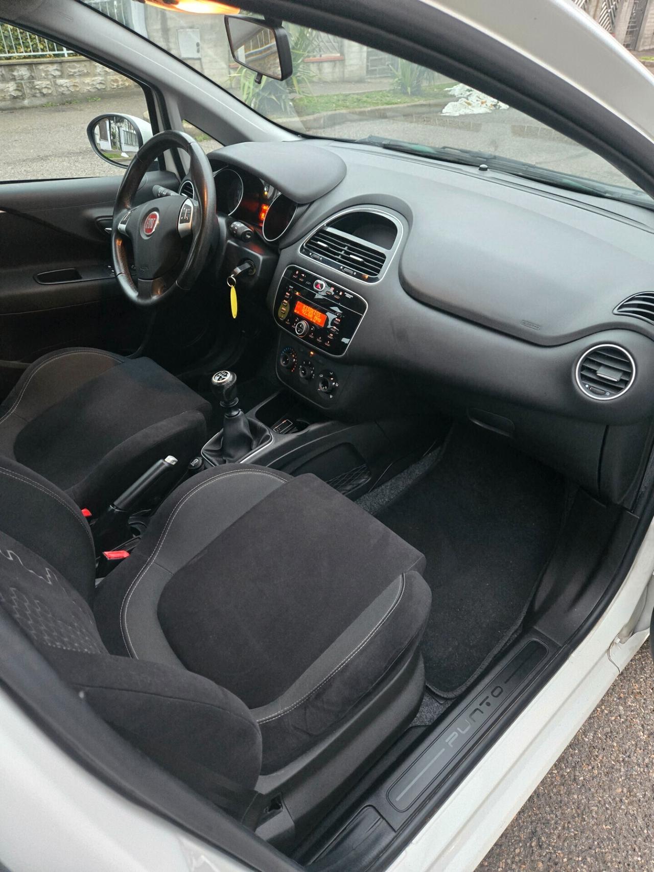 Fiat Punto 1.4 8V 5 porte Natural Power Lounge