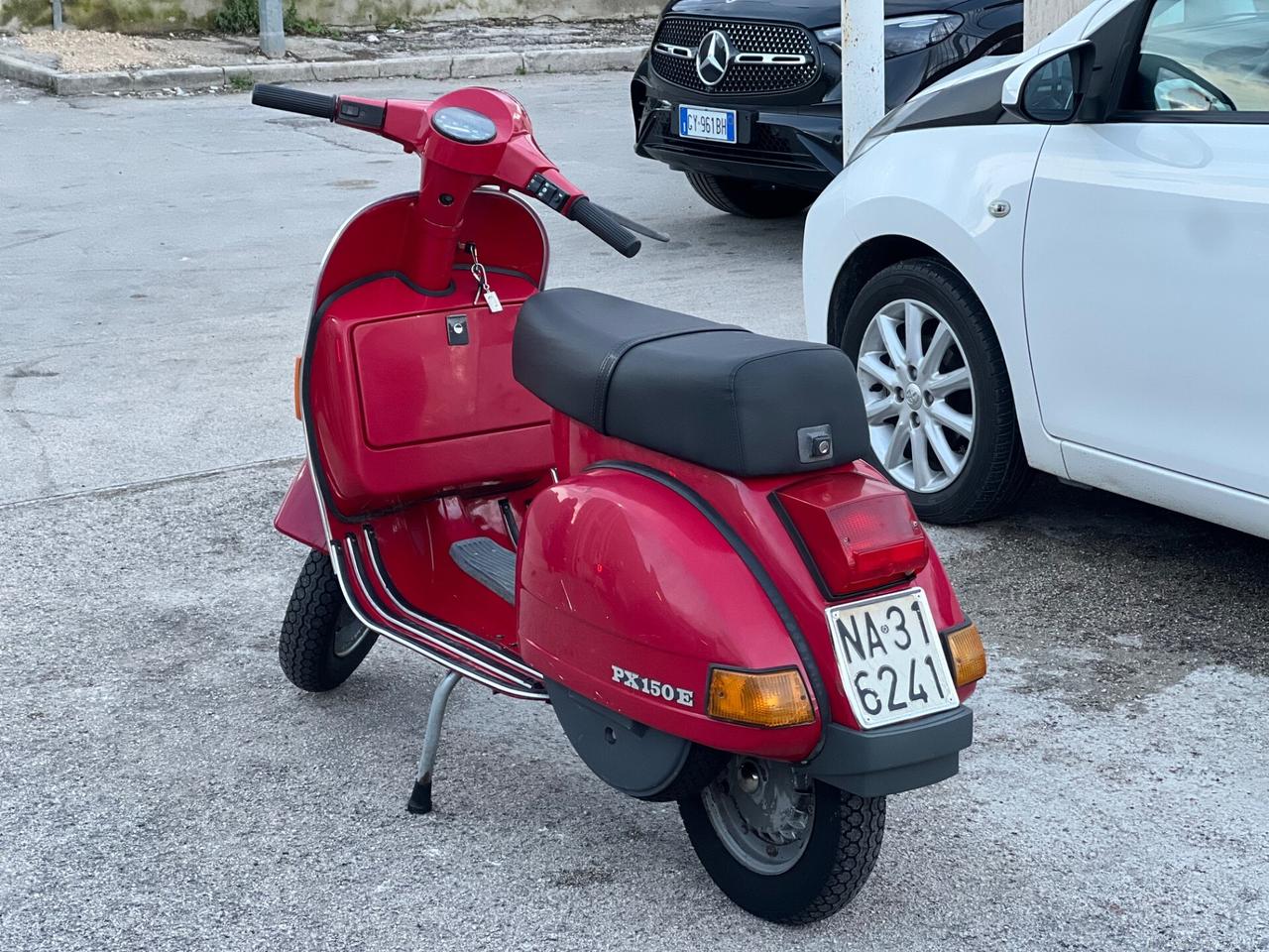 Piaggio Vespa 150 PX DOCUMENTI E TARGA ORIGINALI D’EPOCA !!