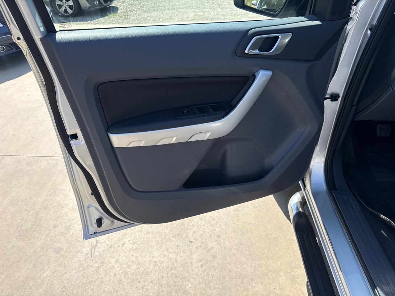 Ford Ranger 2.2 TDCi Doppia Cabina XL 5pt.