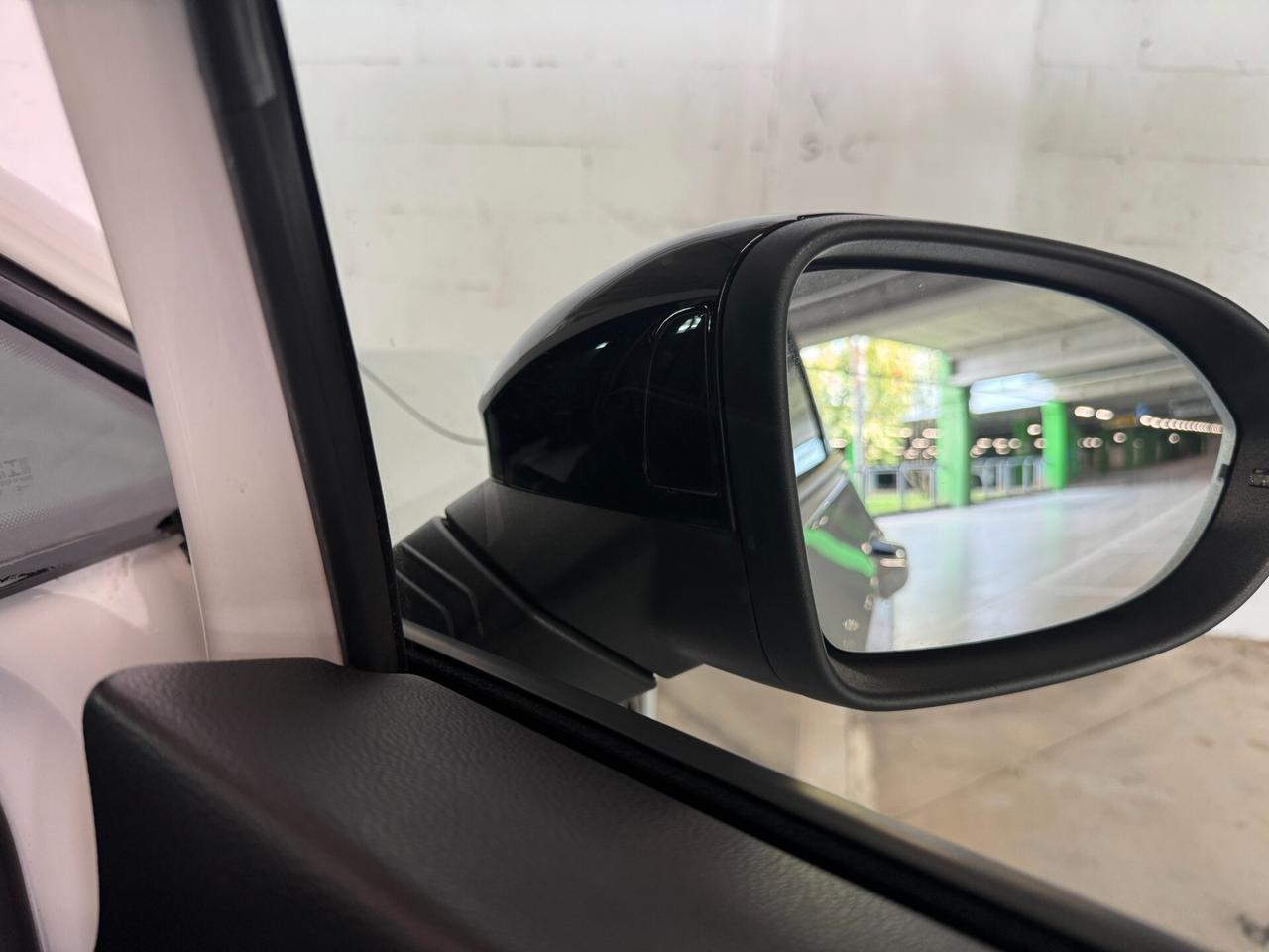 Volkswagen Golf GTI 2.0 TSI DSG