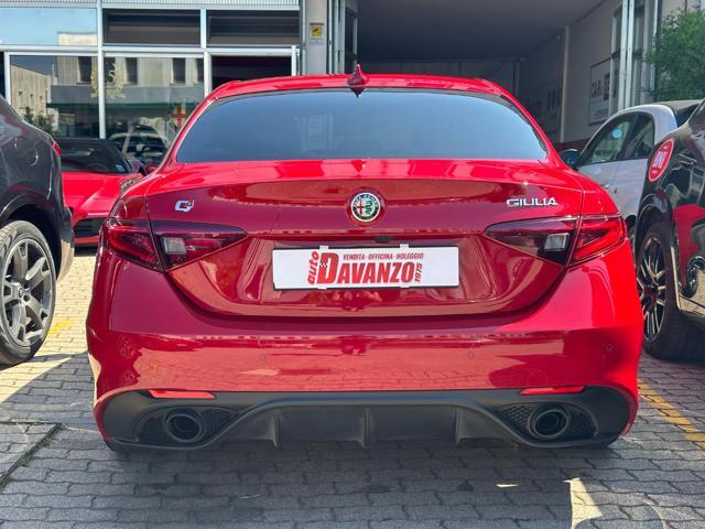 ALFA ROMEO Giulia 2.0 Turbo 280 CV AT8 AWD Q4 Veloce in arrivo