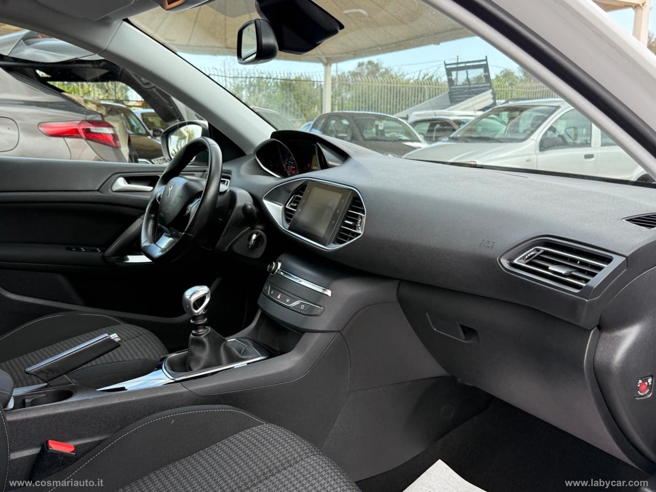PEUGEOT 308 BlueHDi 130 S&S Business