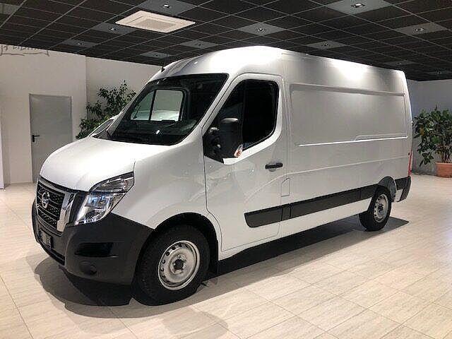 Nissan Van