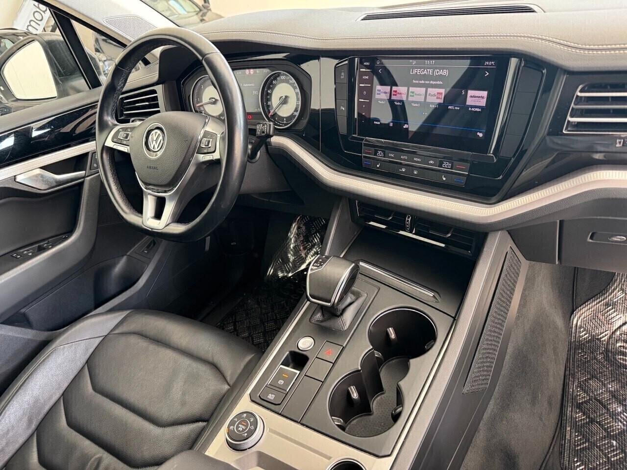 Volkswagen Touareg 3.0 V6 TDI SCR Black Style