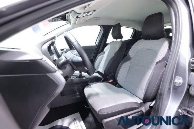 RENAULT Clio SCE 65 CV 5 PORTE EVOLUTION FARI LED NEOPATENTATI