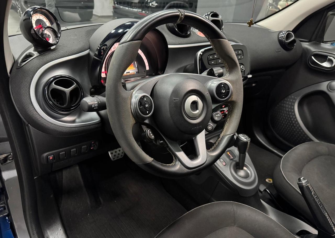 Smart ForFour 90 0.9 Turbo Brabus Style