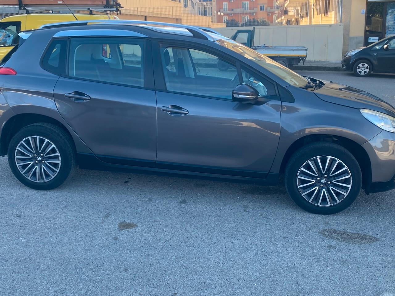 Peugeot 2008 1.4 HDi 68CV Active