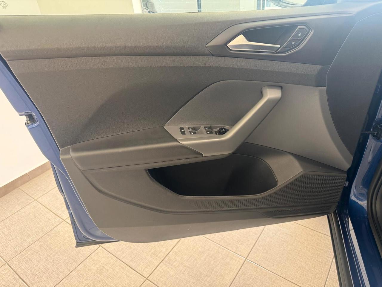 Volkswagen T-Cross 1.0 TSI Urban - 2021