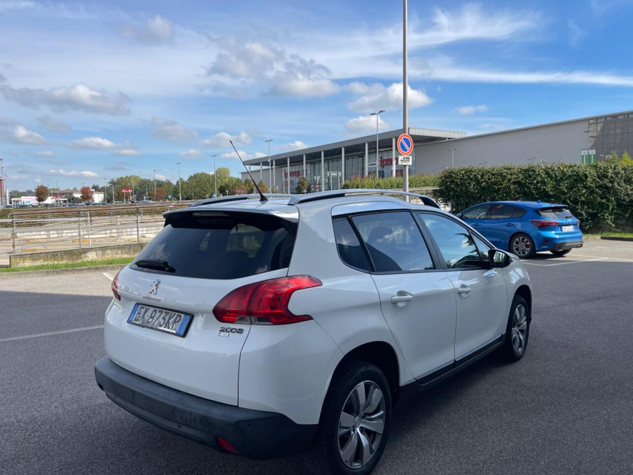 Peugeot 2008 1.6 e-HDi 115 CV Stop&Start Allure