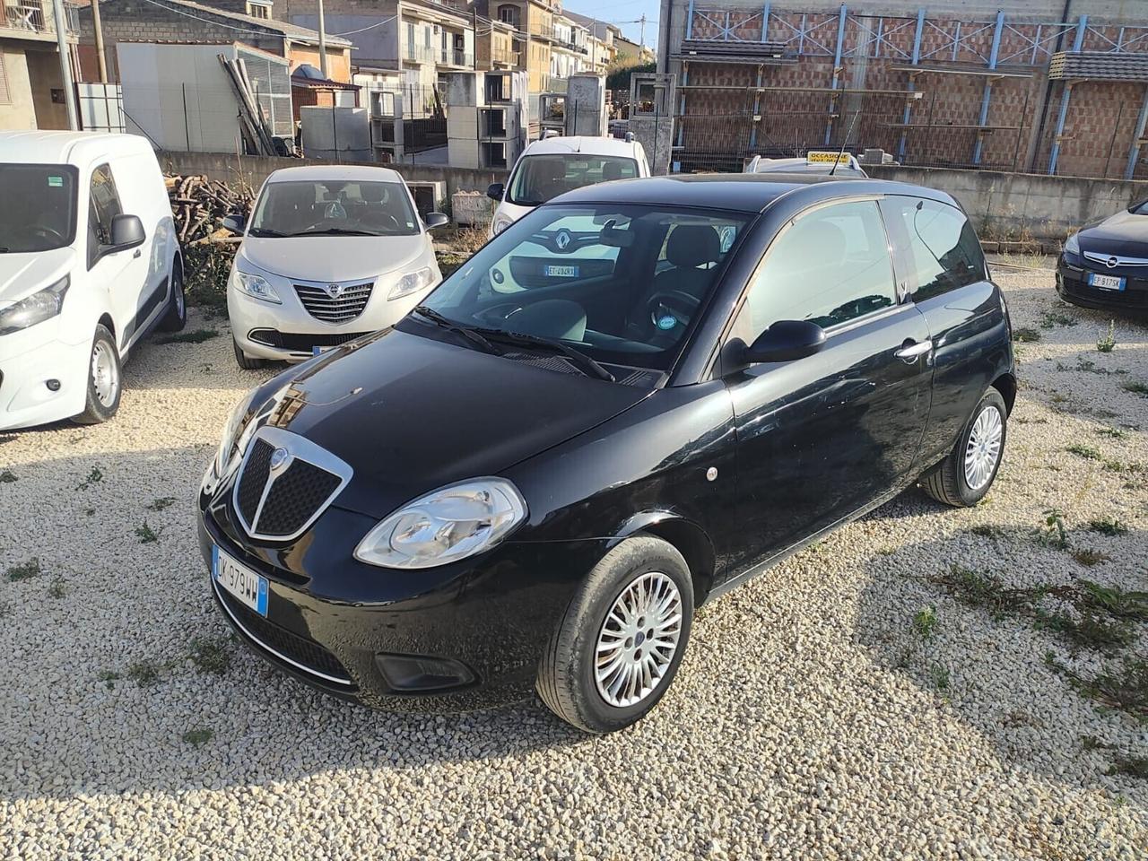 Lancia Ypsilon 1.2 Argento