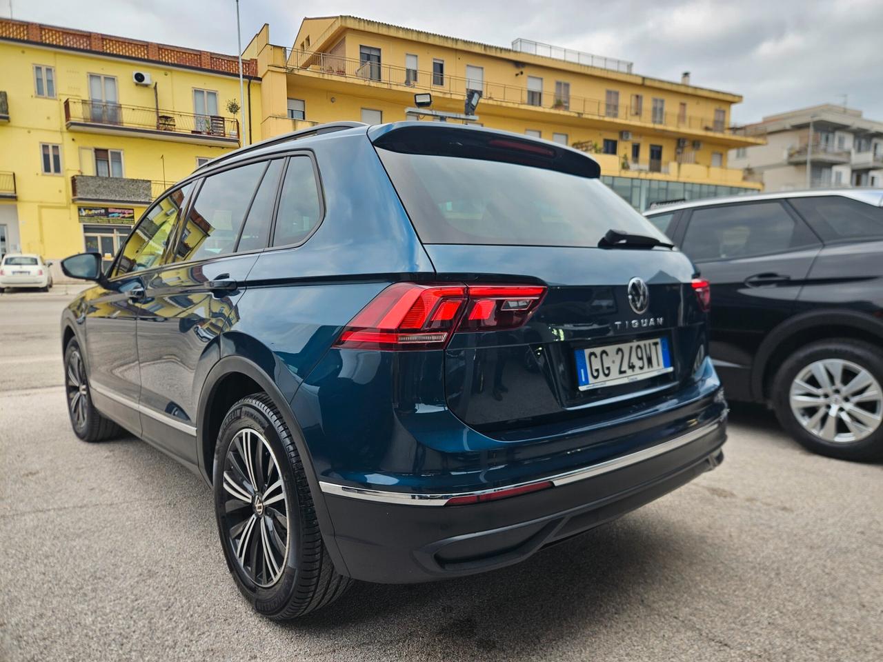 Volkswagen Tiguan 2.0 TDI SCR 122cv Edition