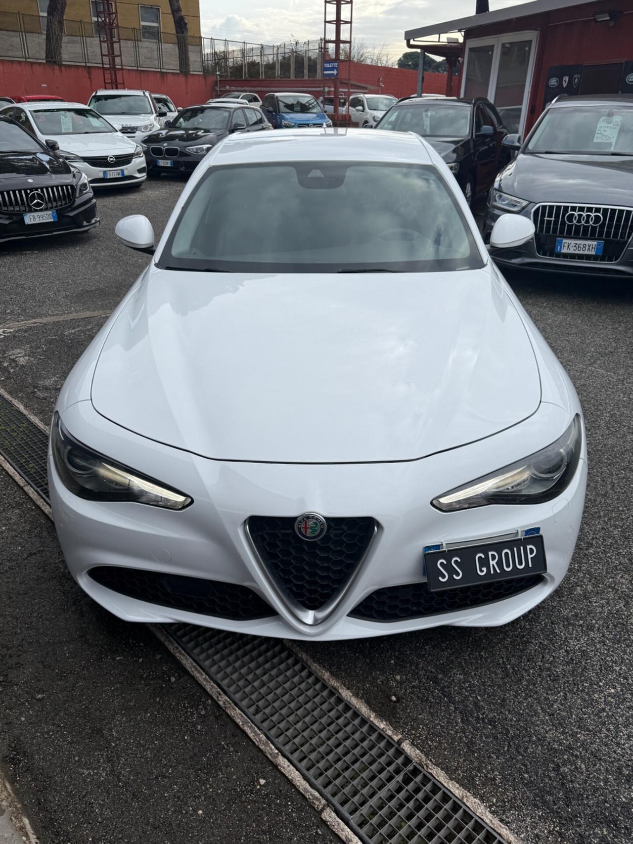 Giulia 2.2 180 CV/sport /rate/permute/E6