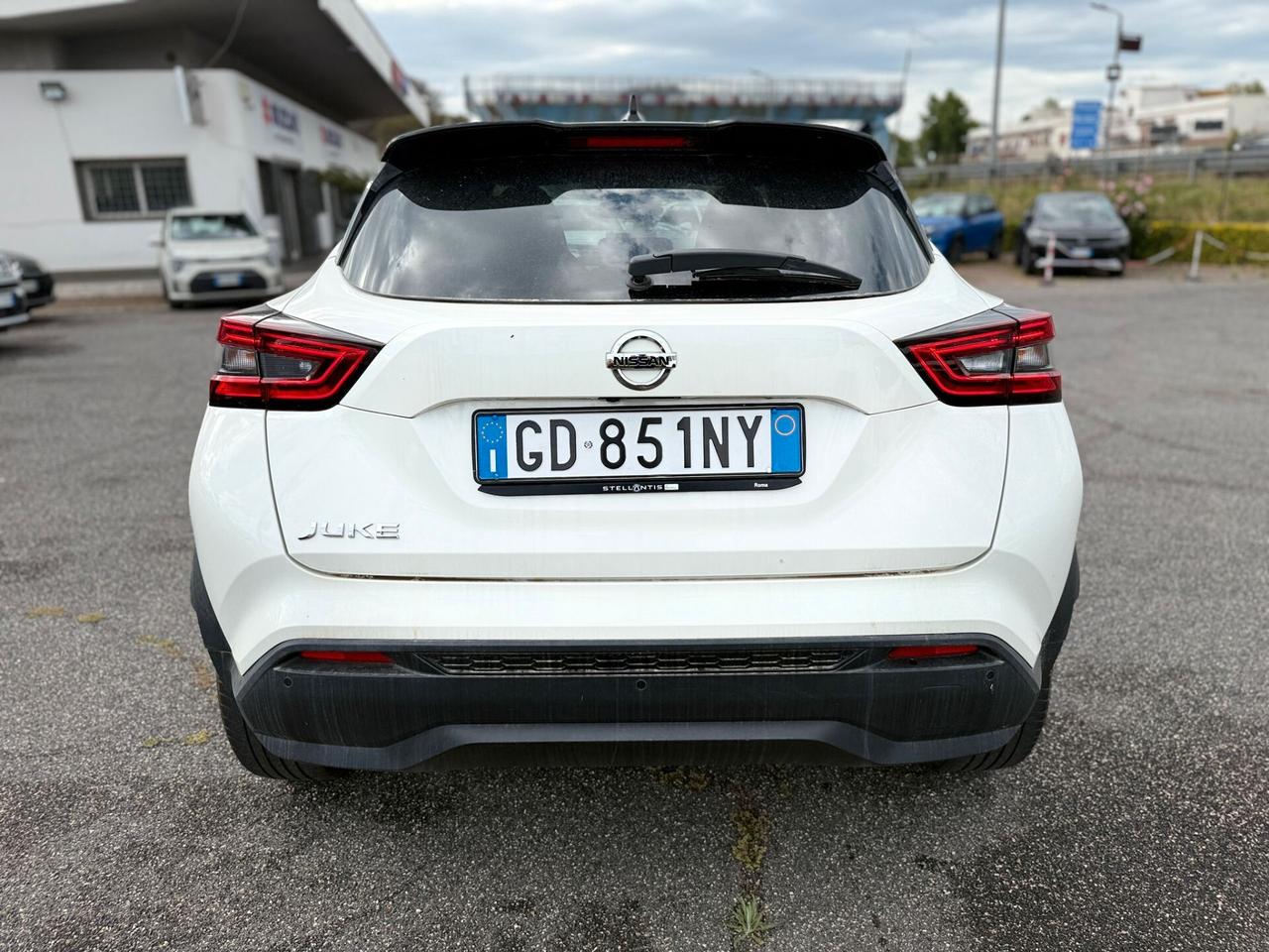 Nissan Juke 1.0 DIG-T 114 CV N-Connecta