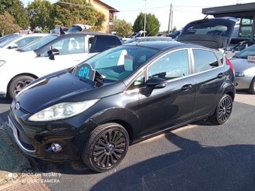 Ford Fiesta 1.4 5 porte Bz.- GPL Titanium CV 96