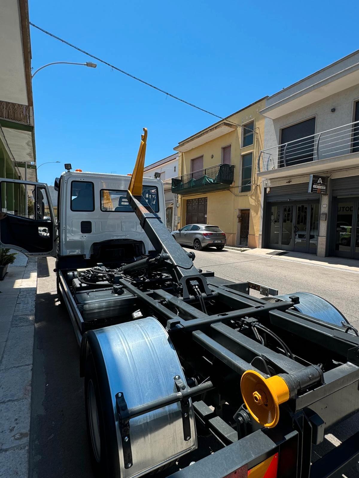 EUROCARGO 80 E 18 SCARRABILE PALFINGER SOLO 90.000 KM