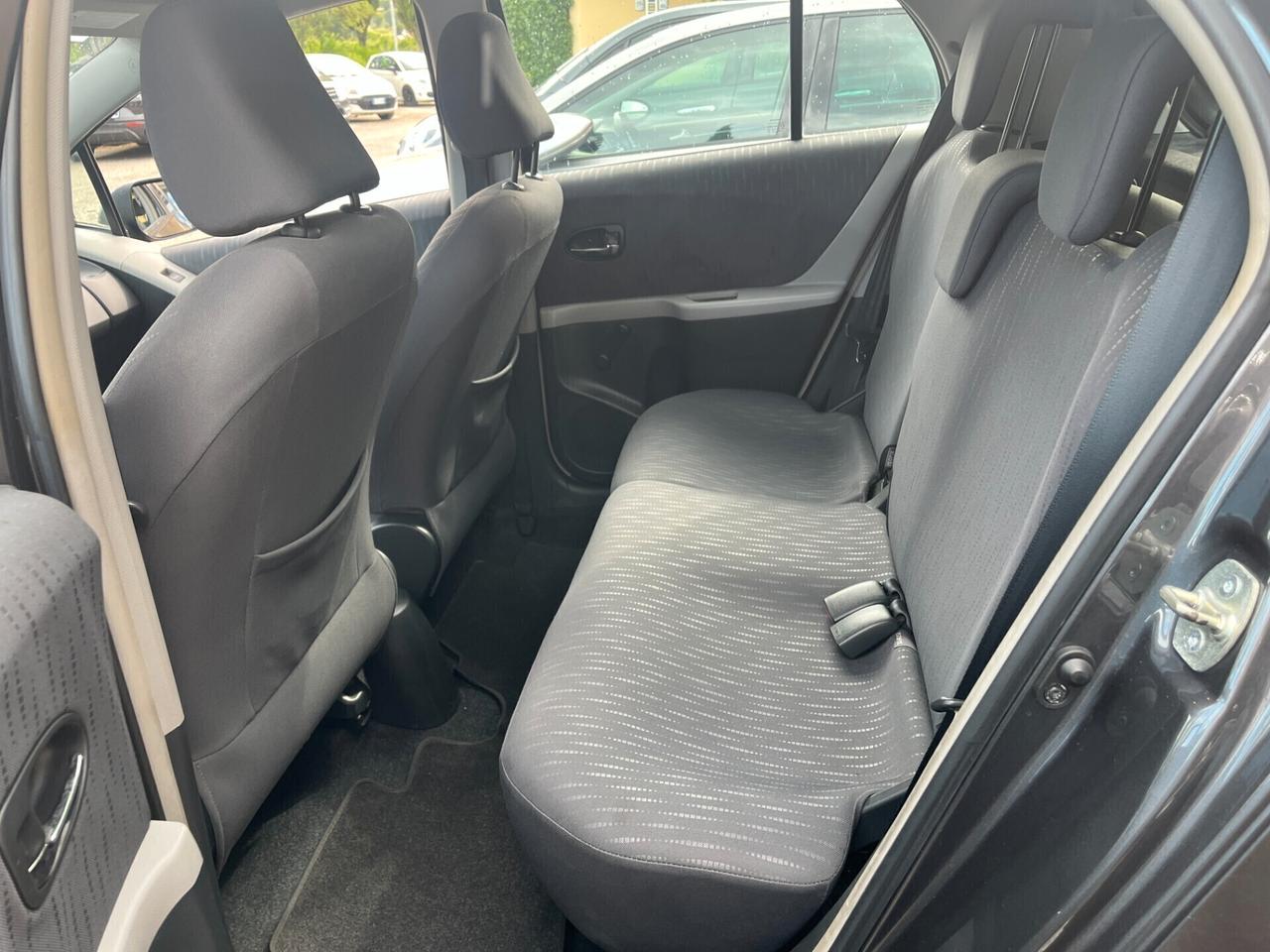 Toyota Yaris 1.3 5 porte 70.000 KM