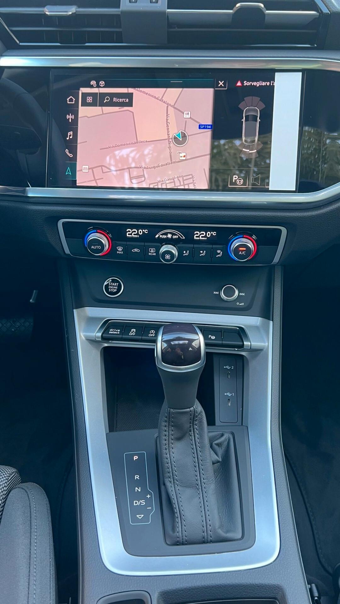 AUDI Q3 SPB 35 TDI S-LINE KM0 2024 TETTO APRIBILE