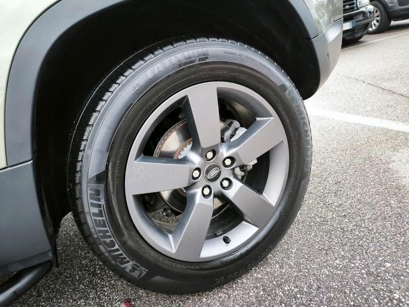 Land Rover Defender 90 3.0D I6 250CV X-Dynamic SE