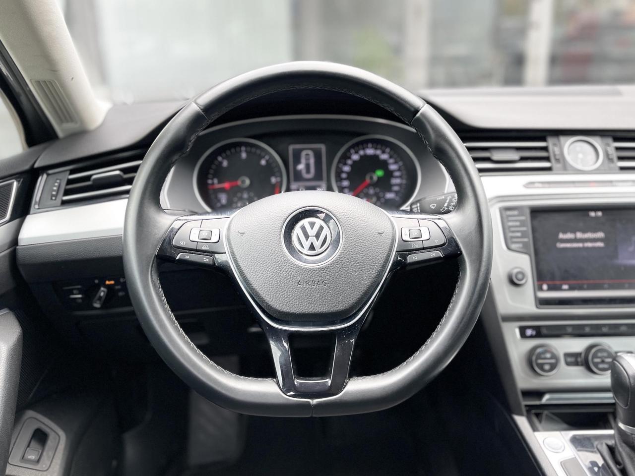 Volkswagen Passat 1.6 Diesel 120CV E6 - 2015