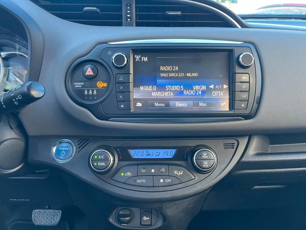 Toyota Yaris 1.5h Active 5p