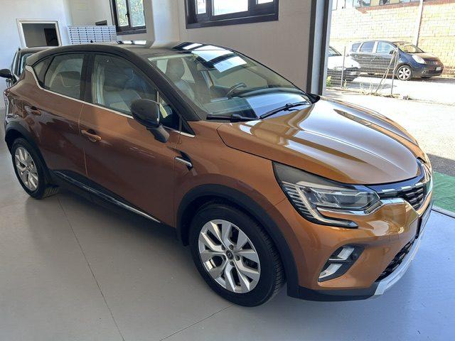 RENAULT Captur Blue dCi 95 CV Intens