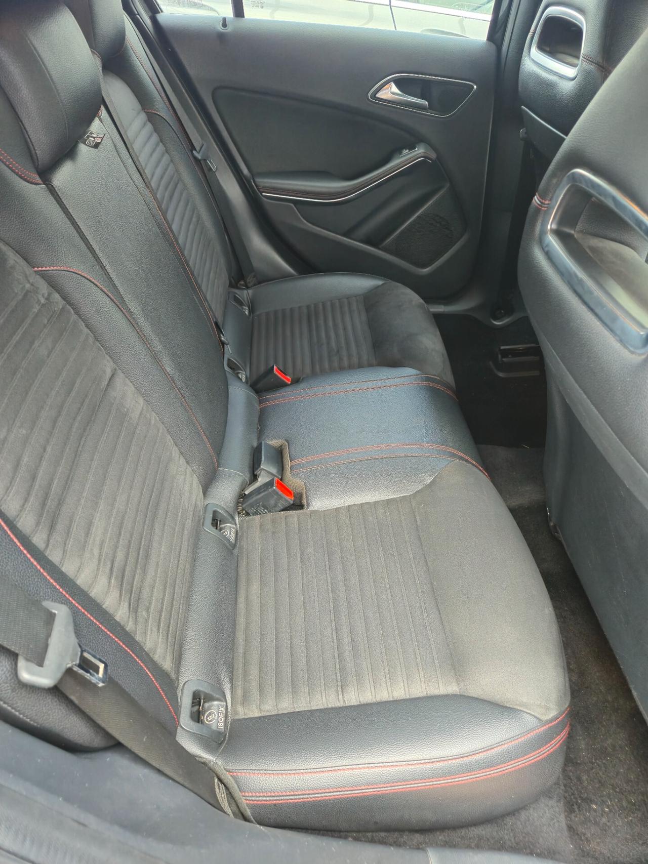 Mercedes-benz A 200 d Automatic Premium