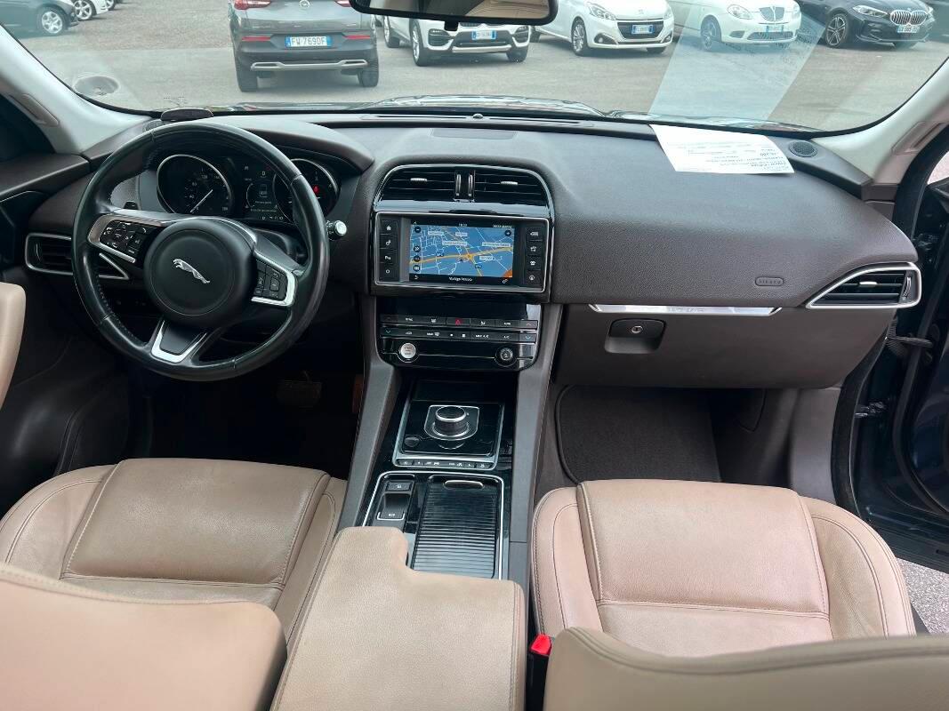 Jaguar F-Pace 2.0d i4 Prestige awd 240cv auto my18