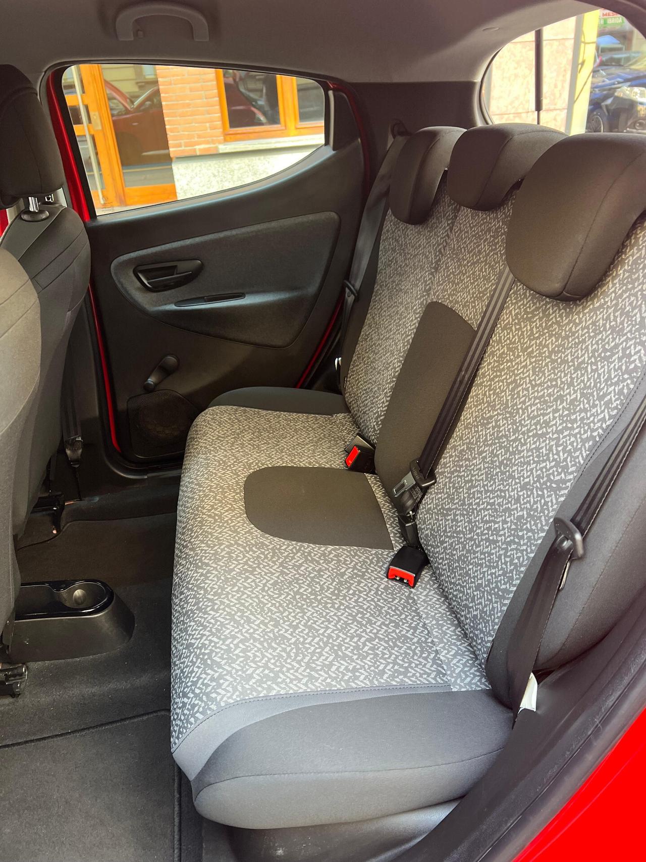 Lancia Ypsilon 1.2 69 CV 5 porte