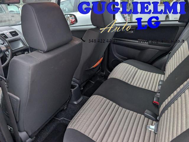 FIAT Sedici 1.6 16V 4x4 Emotion + NAVI/BLUETOOTH