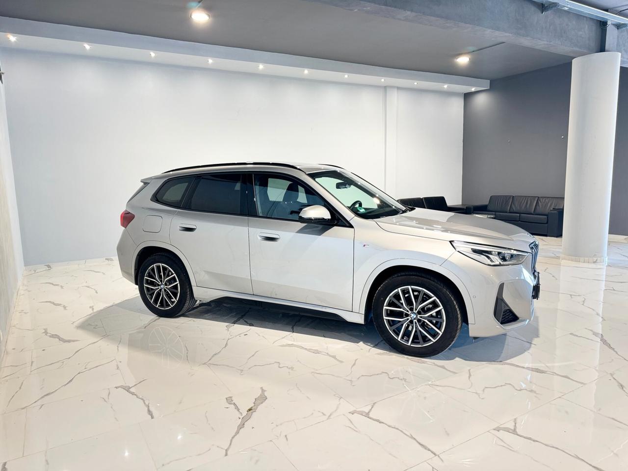 Bmw X1 Space silver