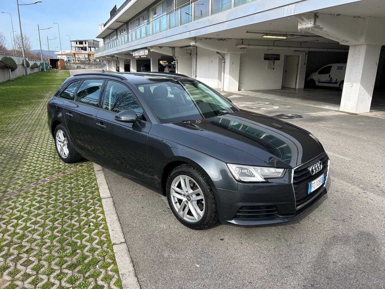 Audi A4 Avant 2.0 TDI 150 CV ultra Business