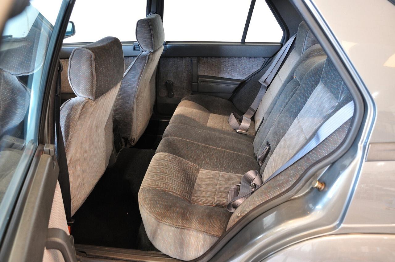 Alfa Romeo 75 2.0i Twin Spark clima 1a serie ASI CRS