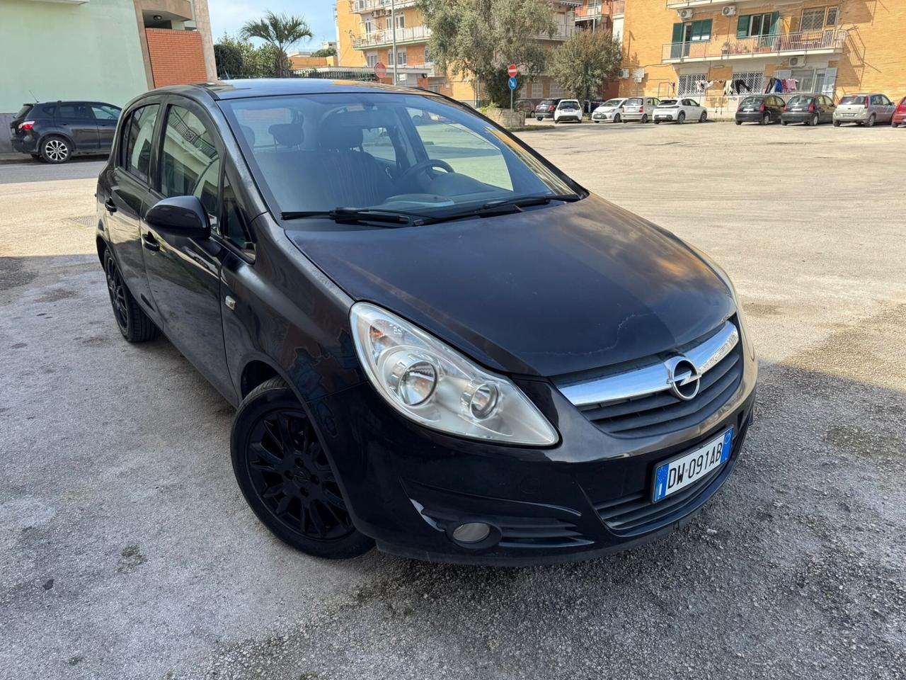 Opel Corsa Restayling 1.2benz 5 porte Full Perfett
