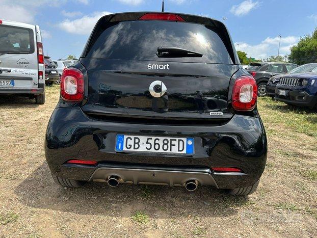 SMART forfour brabus