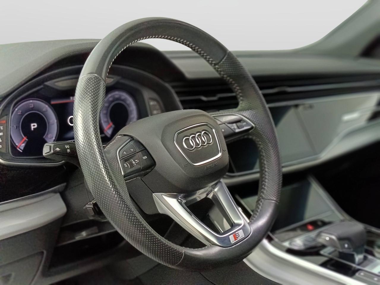 AUDI Q8 I 2018 - Q8 50 3.0 tdi mhev quattro tiptronic