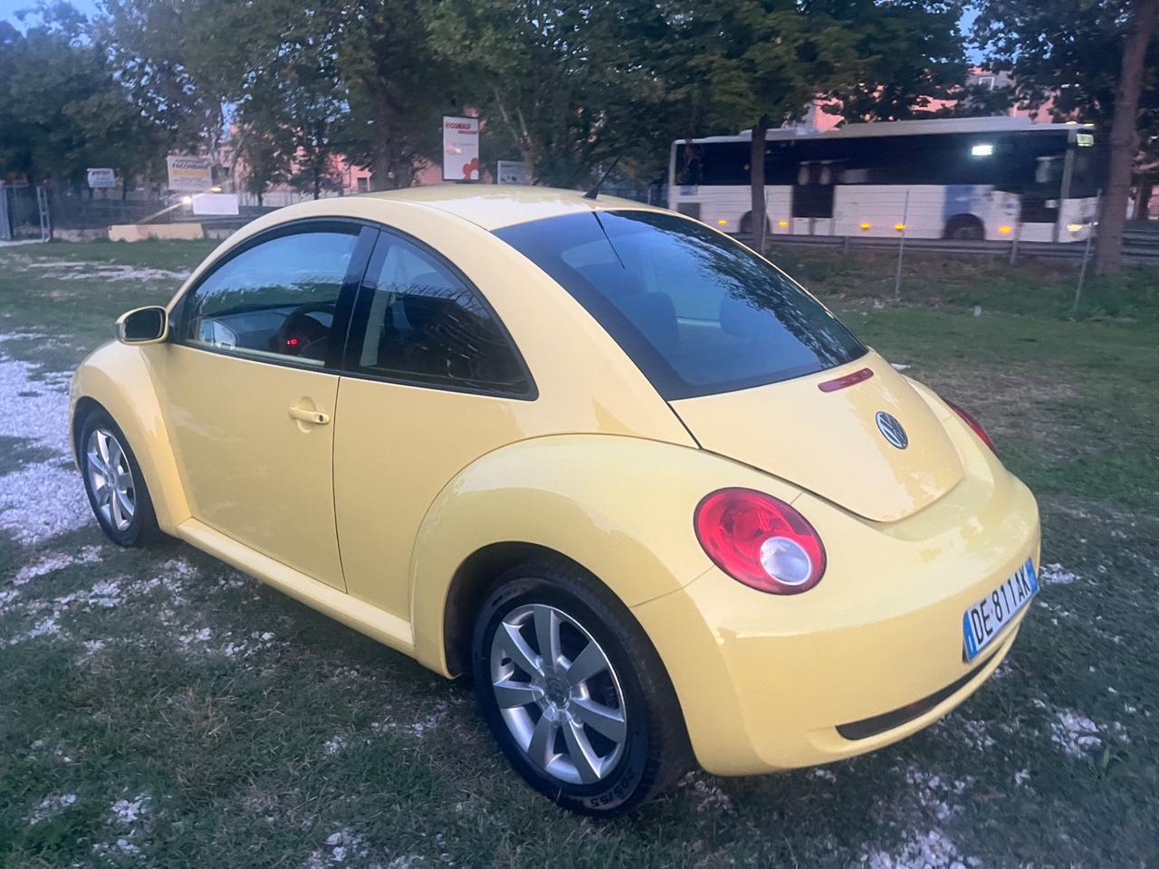 Volkswagen New Beetle 1.9 TDI 105CV