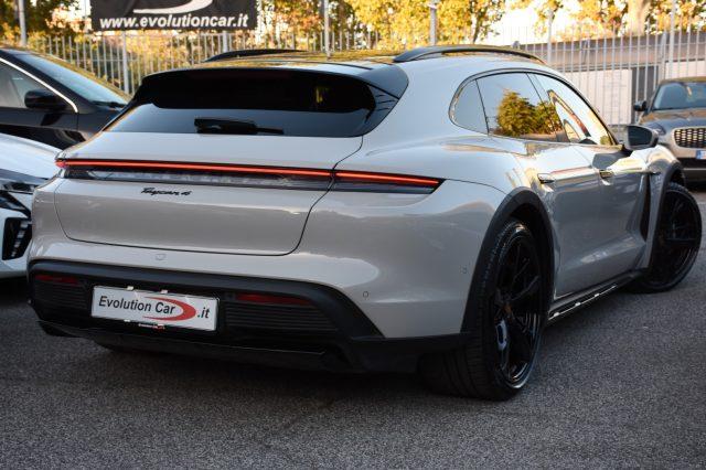 PORSCHE Taycan 4 Cross Turismo *21"*CHRONO*PANORAMA*BOSE*360°*LED