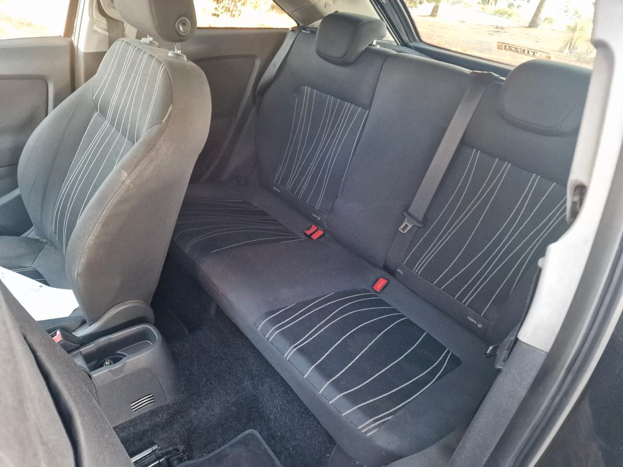 Opel Corsa 1.2 80CV 3 porte GPL-TECH Edition automatico