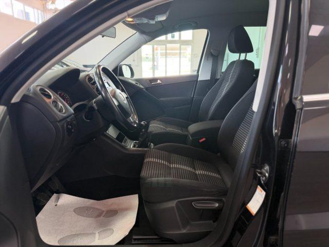 VOLKSWAGEN Tiguan 1.4 TSI 4MOTION Sport & Style